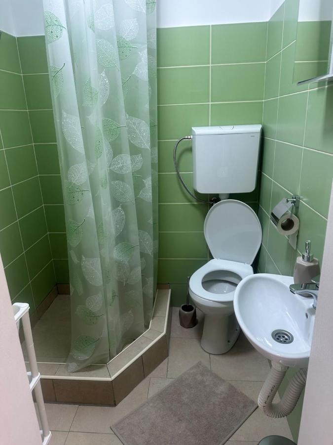 Sobe Tanja Apartment Subotica Luaran gambar