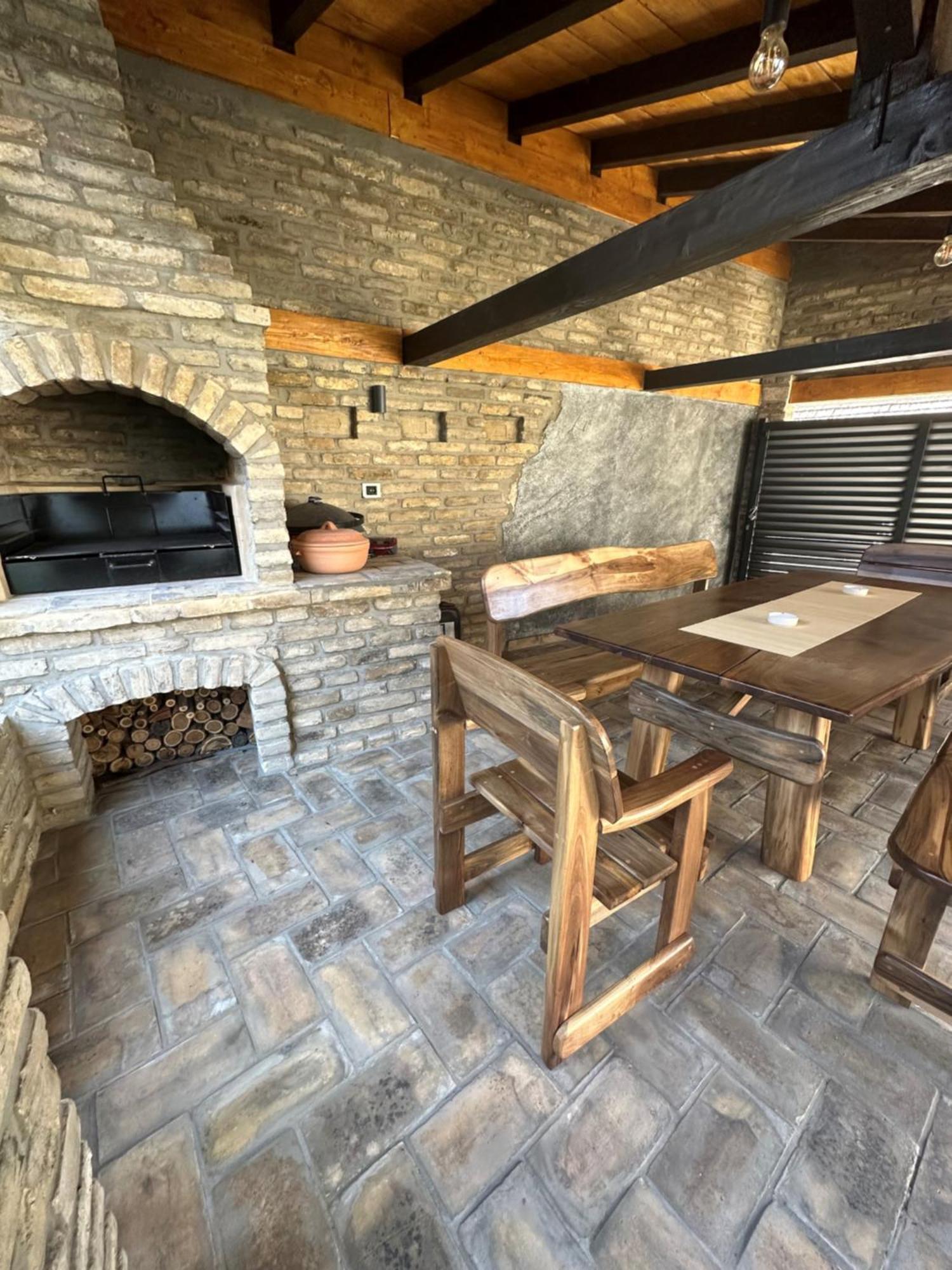 Sobe Tanja Apartment Subotica Luaran gambar