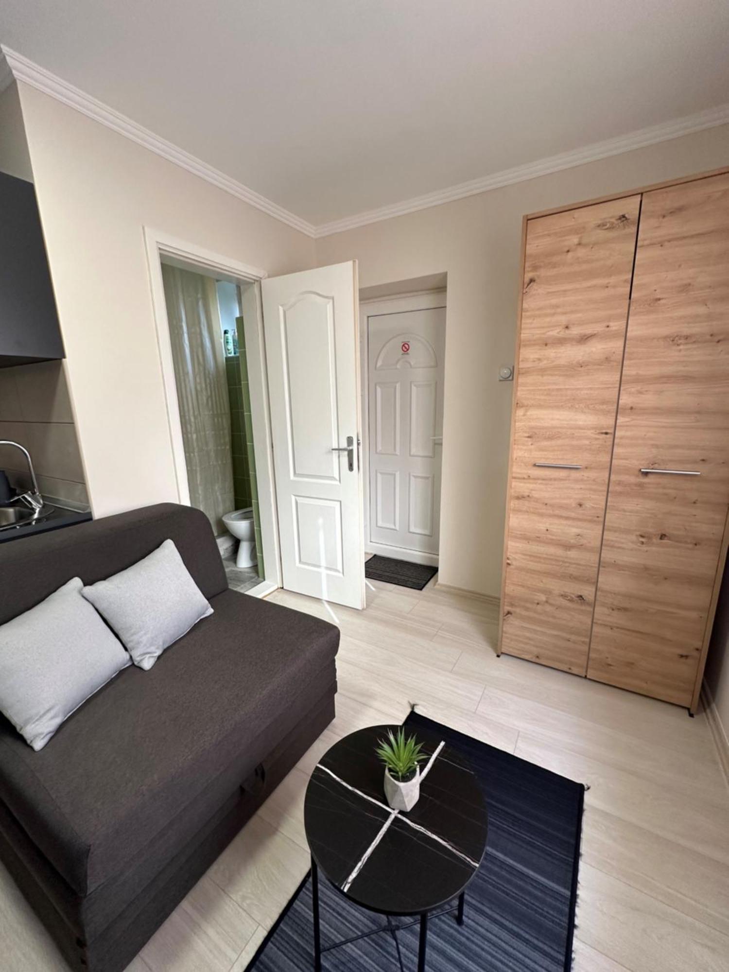 Sobe Tanja Apartment Subotica Luaran gambar
